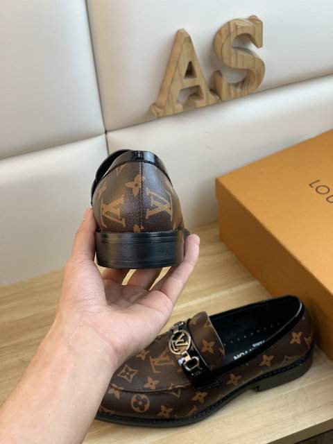 Picture of Louis Vuitton Shoes _SKULVSZ38-4422301300-12colors13751